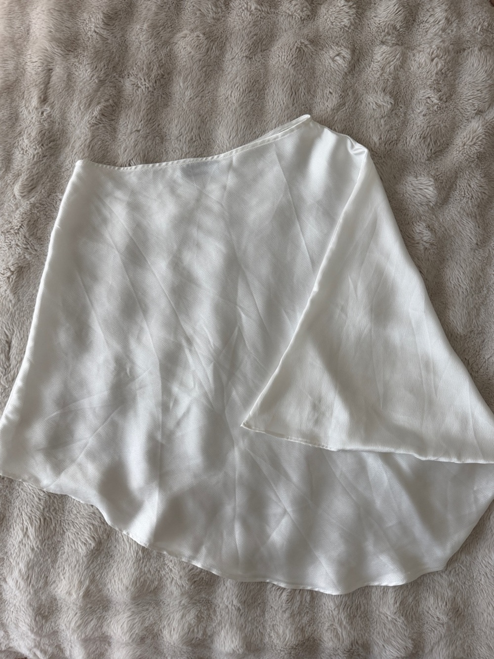 White A-Line Satin blouse